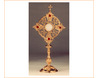 Custodia de bronce con piedras, Cruz y base circular