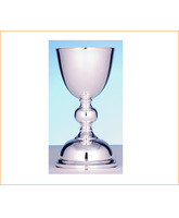 Cáliz de plata de ley liso con 19 cm. de altura