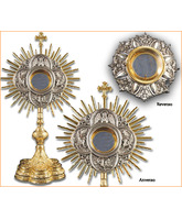 Custodia fabricada en bronce con símbolos cuatro Evangelistas