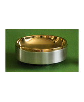 Patena de metal cincelado con baño de oro interior