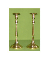 Candelero liso para altar fabricado en bronce pulido