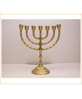 Candelabro de bronce para altar con siete brazos