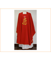 Casulla con JHS y Cruz bordadas