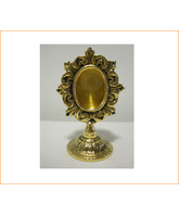 Relicario de bronce y metal co