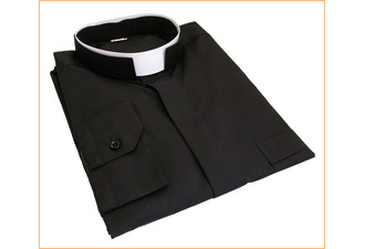 Camisa de sacerdote negra con cuello romano