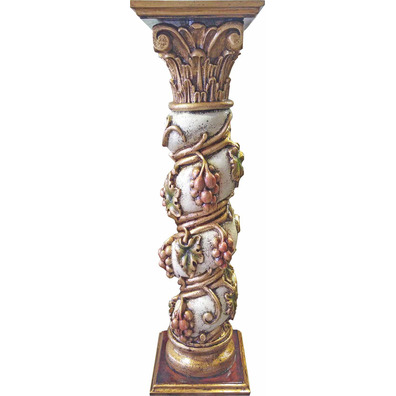 Columna de madera tallada