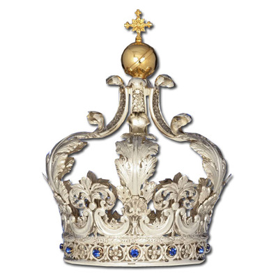 Corona imperial con Cruz y brillantes