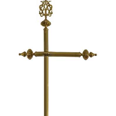 Guión porta estandartes decorado con insignia mariana