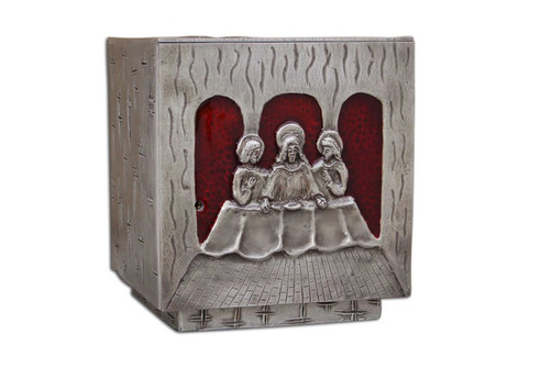 Sagrario de función con esmaltado rojo