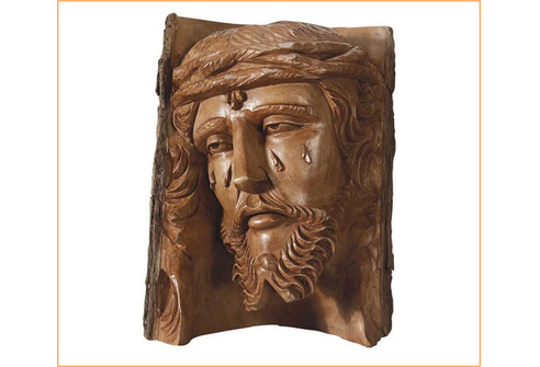Rostro de Cristo. Talla en madera de nogal