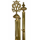 Vara porta estandarte de bronce con insignia mariana