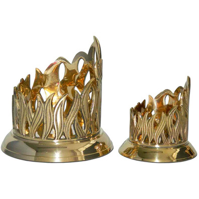 Candelero de metal con 5 cm. de diámetro