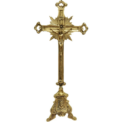 Crucifijo de mesa con decoración en relieve