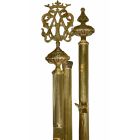 Vara porta estandarte de bronce con insignia mariana