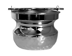 Acetre fabricado en metal plateado con 11 cm. de altura