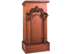 Ambón de madera de cedro tallada