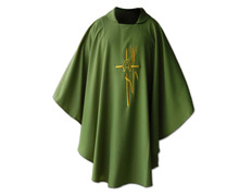 Casulla bordada | 75% poliéster y 25% lana verde