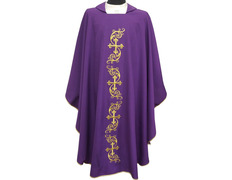 Añadir a la cesta Casulla bordada con Cruces doradas morado Casulla bordada con Cruces doradas morado
