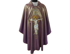 Casulla bordado Cristo en la Cruz morado