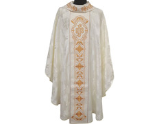 Añadir a la cesta Casulla y estola de tela damasco bordada beige Casulla y estola de tela damasco bordada beige