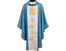 Casulla mariana con estolón central bordado azul