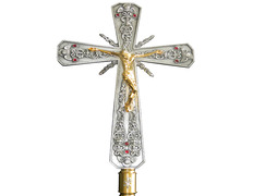 Cruz parroquial plateada fabricada en fundición