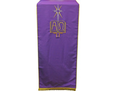 Añadir a la cesta Cubre ambón bordado Alfa y Omega morado Cubre ambón bordado Alfa y Omega morado
