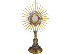 Custodia de metal dorado con viril