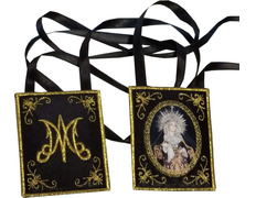 Escapulario bordado de la Virgen de Dolores | 6 x 5 cm.