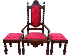 Juego de sillas de castaño con tapizado damasco