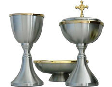 Oferta de Copón, Cáliz y Patena en metal plateado mate