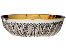 Añadir a la cesta Patena de plata sin base con decoración en relieve Patena de plata sin base con decoración en relieve