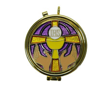 Portaviático con Cruz dorada esmaltada y fondo morado