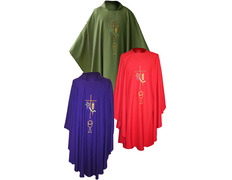 Casulla bordada con cruz, cáliz y espiga rojo