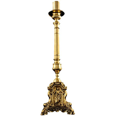 Candelero de bronce con pie cincelado