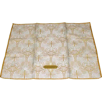 Casulla romana en brocado beige y oro