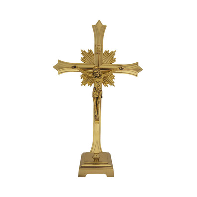 Cruz de mesa de metal dorado