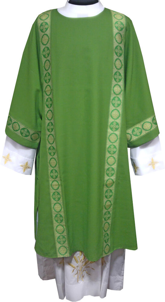 Dalmática diaconal católica | Vestimentas del diácono 